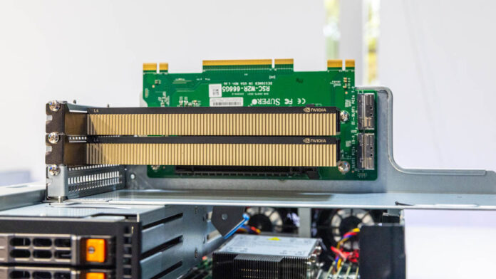 Supermicro SYS E403 14B FRN2T With Two NVIDIA L4 GPUs In Risers