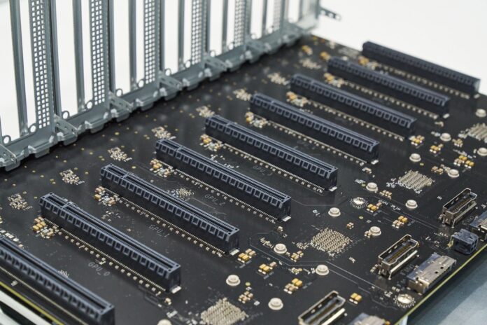 Supermicro NVIDIA MGX PCIe Switch Board